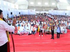 रायपुर : सेवा संकल्प अभियान के तहत कबीरधाम में निकली भव्य सेवा ज्योति यात्रा, उप मुख्यमंत्री विजय शर्मा हुए शामिल