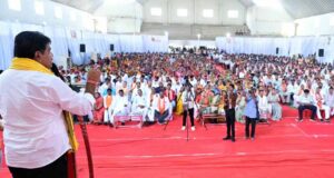 रायपुर : सेवा संकल्प अभियान के तहत कबीरधाम में निकली भव्य सेवा ज्योति यात्रा, उप मुख्यमंत्री विजय शर्मा हुए शामिल