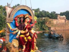 हैदराबाद में दुर्गा विसर्जन जुलूस पर अंडा फेंकने से बवाल, विरोध-प्रदर्शन के बाद बढ़ा तनाव