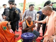 योगी सरकार के निर्देश पर लखनऊ के बाढ़ प्रभावित क्षेत्रों में राहत कार्य युद्धस्तर पर जारी