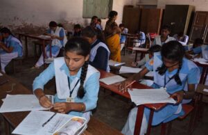 दुर्ग के सरकारी स्कूलों में कमजोर रिजल्ट पर प्राचार्यों से जवाब तलब