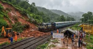 बस्तर में भारी बारिश और भूस्खलन से रेल यातायात प्रभावित, ट्रेनें और मालगाड़ियां थमीं