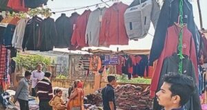 बस्तर में बढ़ी ठंडक, गर्म कपड़ों के कारोबारियों को अच्छे सीजन की उम्मीद