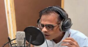 राजनीति के बाद अब सिंगिंग में अमित जोगी, ‘कौआ’ गाने से मचाई धूम