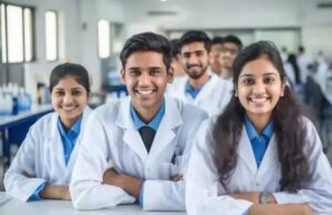 एमपी में MBBS की 62 सीटों पर 13,876 दावेदार, डॉक्टर बनने के लिए कड़ी टक्कर; भोपाल में एक सीट पर 944 की होड़
