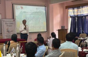 बच्चों के लिए भारत के पहले द्विभाषी क्लाइमेट टैब्लॉइड ‘जुगनू’ का हुआ विमोचन