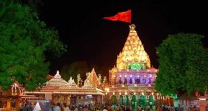महाकाल मंदिर के शिखर की दरारें चूना, गुड़ और लाख से होंगी ठीक