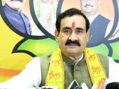 ग्वालियर में लिफ्ट में फंसे पूर्व गृहमंत्री नरोत्तम मिश्रा, 15 मिनट तक अटके