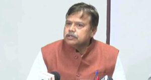 बिजली ट्रांसफार्मर के नीचे या उससे सटाकर नहीं लगाएं पटाखों की दुकान : ऊर्जा मंत्री तोमर