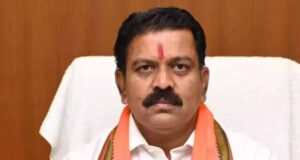 सड़क की गुणवत्ता पर भड़के डिप्टी CM, बोले- उखाड़कर दोबारा बनाओ, अधिकारियों को सख्त निर्देश