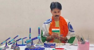 गुलाबी मीनाकारी के फाइटर प्लेन में दिखा देशप्रेम, काशी के हुनर को मिला नया आसमान