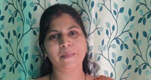 स्व-सहायता समूह से जुड़कर आत्मनिर्भर बनीं दुर्ग की सोनिया साहू बैंक सखी के रूप में दे रही हैं सेवाएं