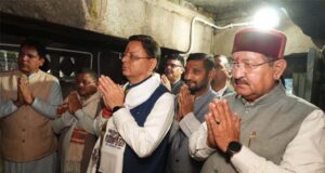 मुख्यमंत्री पुष्कर सिंह धामी ने आदिबद्री मंदिर में की पूजा-अर्चना, प्रदेशवासियों की सुख-समृद्धि की कामना