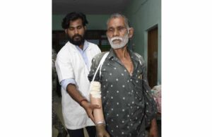 ट्रेन हादसे के दर्द पर ‘सेवा संकल्प’ का मरहम, धमतरी के तेजराम को दो घंटे में मिला कृत्रिम हाथ, लौटी जिंदगी की रंगत