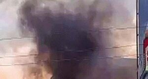 मणिपुर में फिर भड़की हिंसा, सात की मौत; धमाके में 3 CRPF जवान घायल