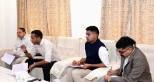 लोक निर्माण विभाग के सचिव ने निर्माण कार्यों की प्रगति की समीक्षा की