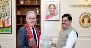 मुख्यमंत्री डॉ. यादव से फ्रांस के महावाणिज्य दूत पैट्रिक लेवेरिनो ने की शिष्टाचार भेंट