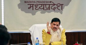 MP में पटवारियों पर बड़ी कार्रवाई की तैयारी, स्वामित्व योजना में काम नहीं करने पर बर्खास्तगी का अल्टीमेटम