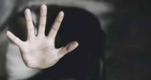 TVK पदाधिकारी पर नाबालिग से यौन शोषण का आरोप, शादी के लिए ₹25 लाख मांगने का दावा