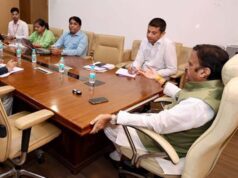 उच्च जोखिम वाली गर्भवती महिलाओं की समय पर स्वास्थ्य संस्थानों में भर्ती करें सुनिश्चित : उप मुख्यमंत्री शुक्ल