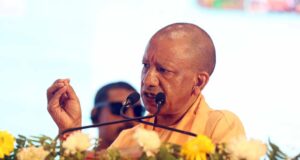 भदोही के नौजवानों की डिग्री पर होगी अब अपने जिले की पहचान, काशी नरेश विश्वविद्यालय की मिलेगी उपाधि: सीएम योगी