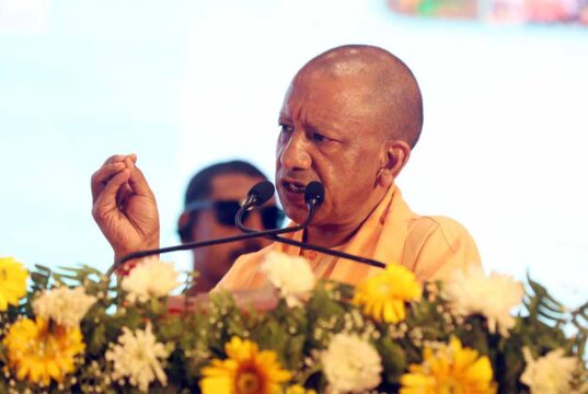 भदोही के नौजवानों की डिग्री पर होगी अब अपने जिले की पहचान, काशी नरेश विश्वविद्यालय की मिलेगी उपाधि: सीएम योगी